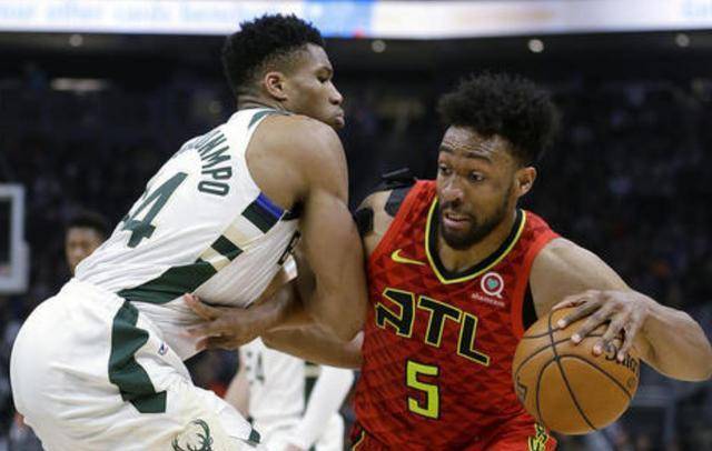  国王福克斯关键球助队险胜开拓者