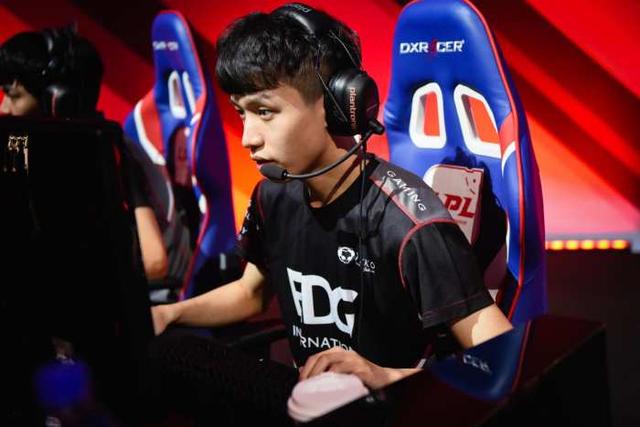  电竞豪门EDG强势挺进世界赛八强