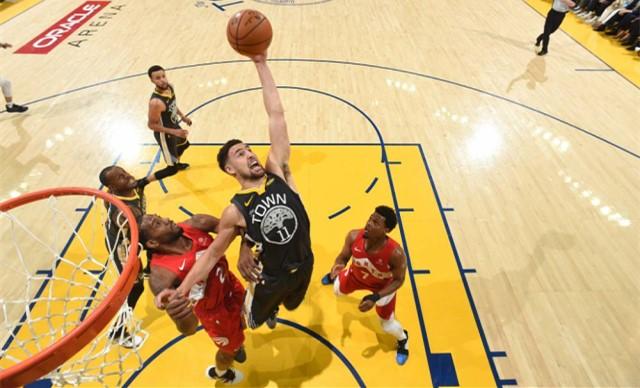  NBA常规赛激战正酣，东西部排名再生变局